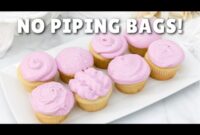 How to Ice Cupcakes without a Piping Bag or Tips - YouTube